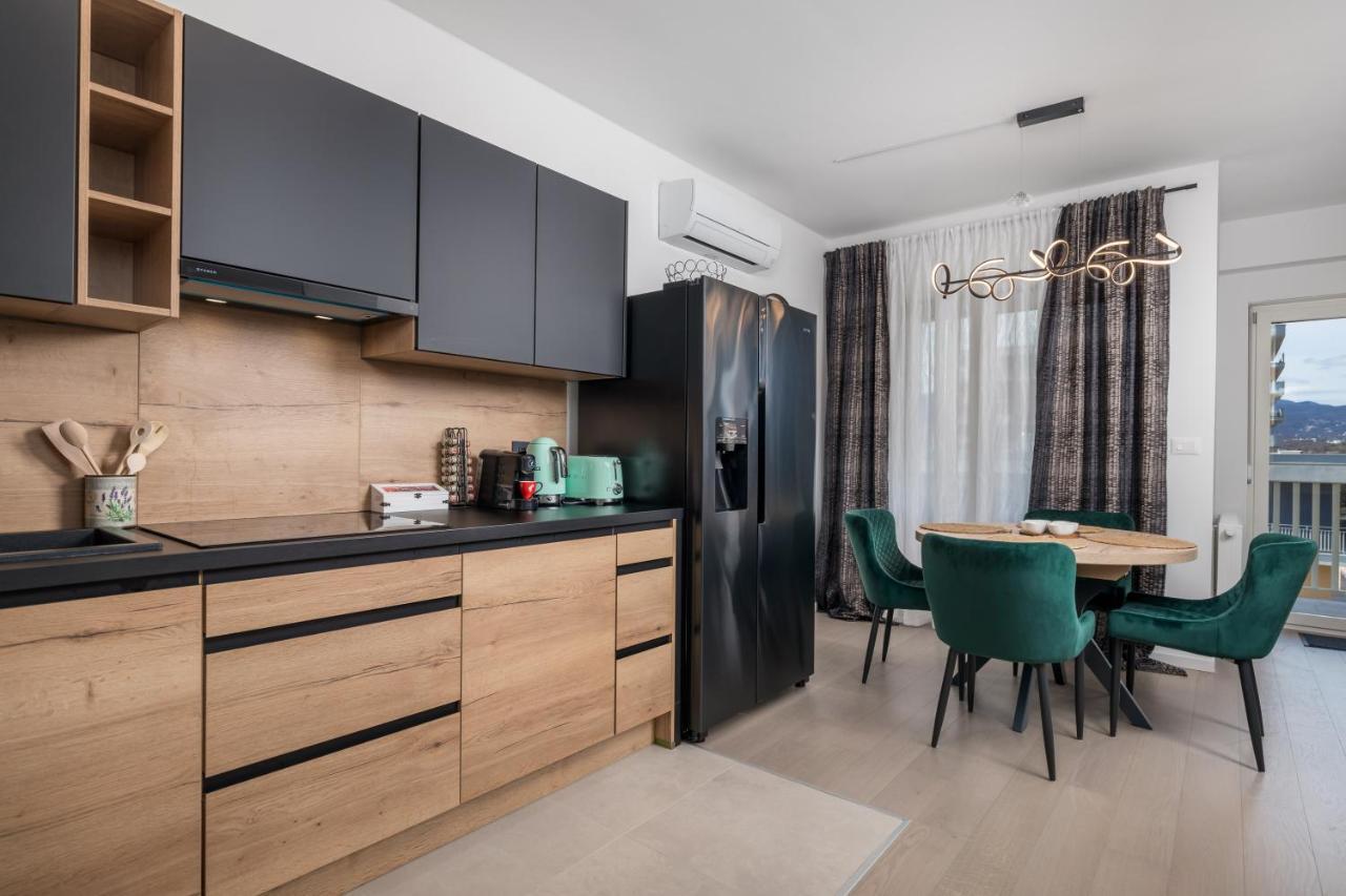 Apartman Flos Maris Риека Экстерьер фото